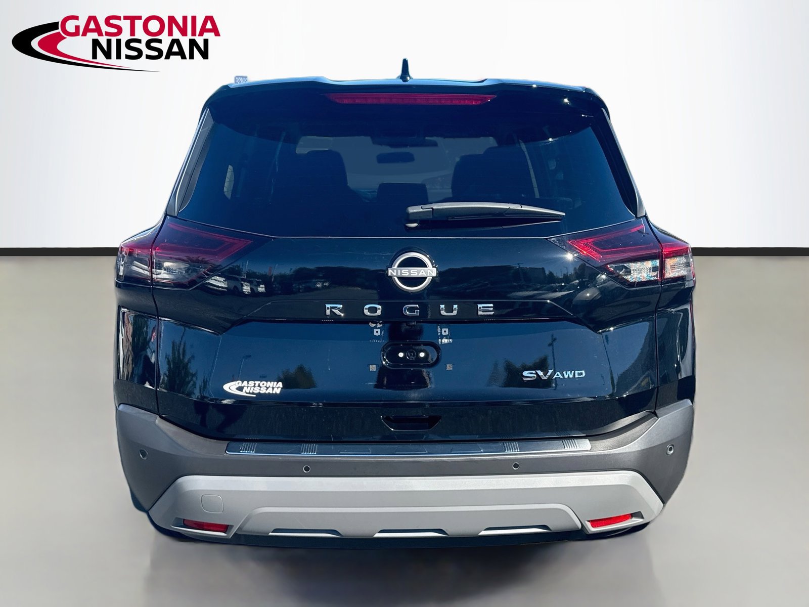 Used 2023 Nissan Rogue SV AWD/4WD image 7