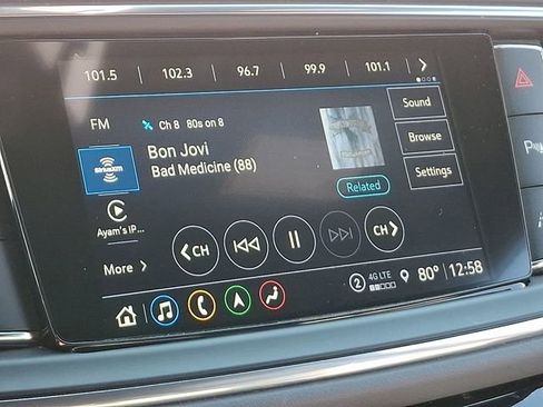 Used 2024 Buick Enclave Premium image 23