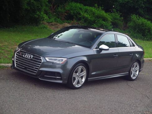 Used 2017 Audi S3 Premium Plus AWD/4WD image 25
