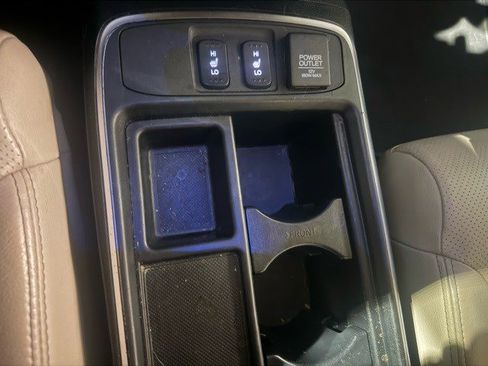 Used 2016 Honda CR-V Touring image 16