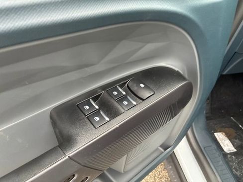 New 2026 Ford Maverick XL image 22