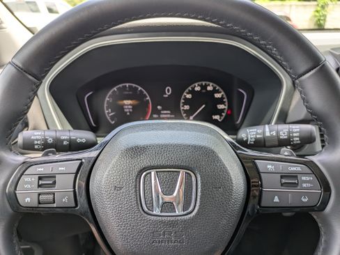 Used 2023 Honda Pilot Touring image 30