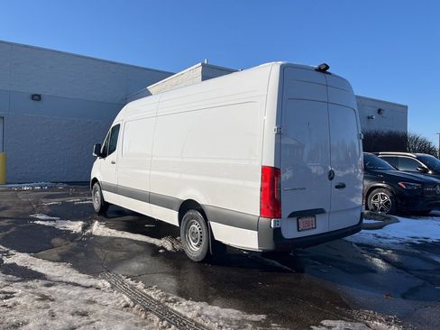 Used 2026 Mercedes-Benz Sprinter 2500 image 7