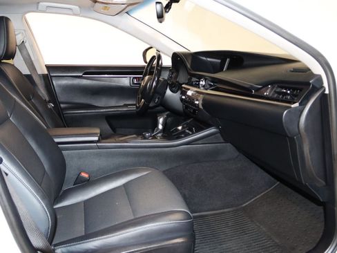 Used 2016 Lexus ES 350 FWD image 49