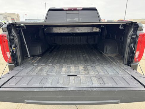 Used 2019 GMC Sierra 1500 Denali w/ Technology Package AWD/4WD image 34