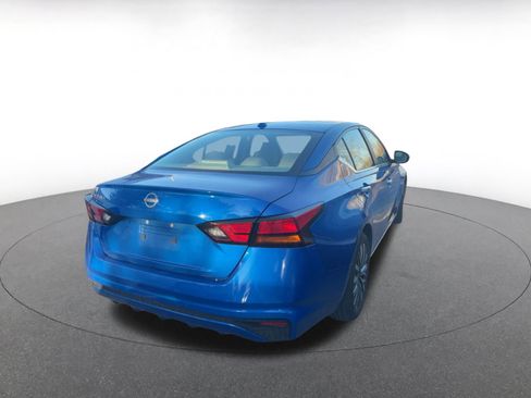 Used 2025 Nissan Altima 2.5 SV image 6