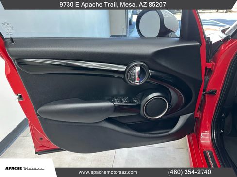 Used 2015 MINI Cooper S image 13