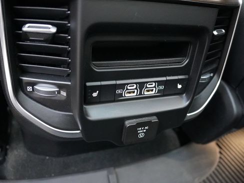 Certified 2021 RAM 1500 Laramie AWD/4WD image 4