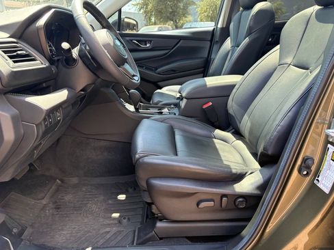 Used 2025 Subaru Ascent Bronze Edition w/ Onyx Package AWD/4WD image 10