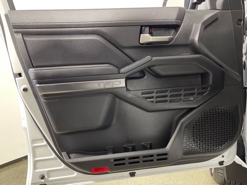 Certified 2024 Toyota Tacoma TRD Sport RWD image 17
