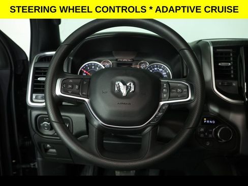 New 2026 RAM 1500 4x4 Crew Cab image 3