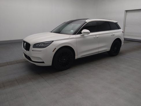 Used 2022 Lincoln Corsair Reserve FWD image 2