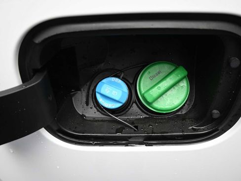 New 2025 GMC Sierra 2500 AT4 w/ AT4 Premium Plus Package image 26