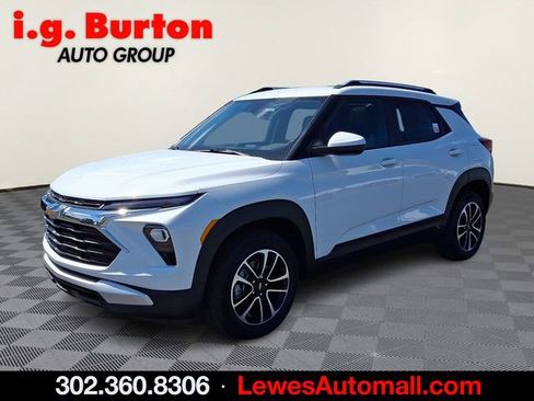 New 2026 Chevrolet TrailBlazer LT image 2