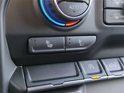 Used 2020 Chevrolet Silverado 1500 LT w/ All-Star Edition image 22