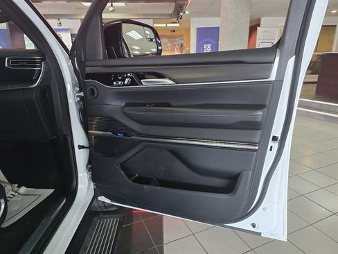 Used 2024 Jeep Grand Wagoneer L Series II w/ Quick Order Packagew 28T image 14