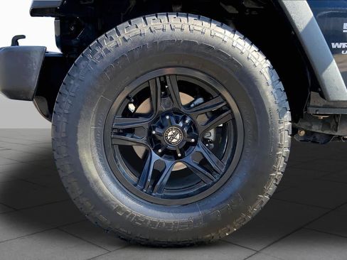 Used 2017 Jeep Wrangler Unlimited Sport w/ Quick Order Package 24S AWD/4WD image 10