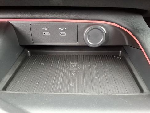 New 2026 Nissan Sentra SR w/ Floor Mat Package FWD image 21