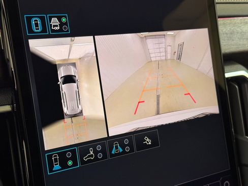 New 2026 GMC Acadia Denali Ultimate w/ LPO, Floor Liner Package image 39