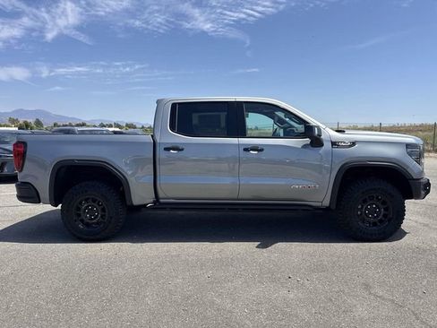 New 2026 GMC Sierra 1500 AT4X w/ AT4X AEV Edition AWD/4WD image 3