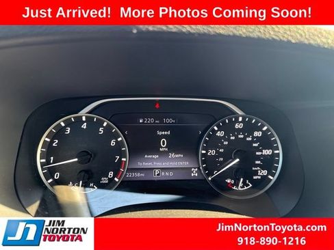 Used 2023 Nissan Frontier SV w/ Tow Package AWD/4WD image 10