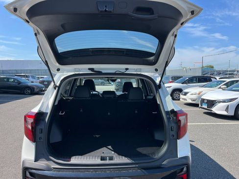 Used 2025 Kia Seltos S FWD image 31