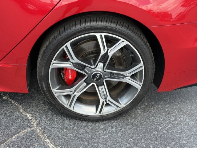 Used 2021 Kia Stinger GT2 RWD image 14