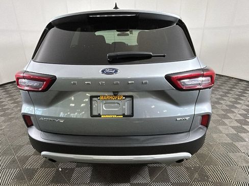 Used 2024 Ford Escape Active AWD/4WD image 4