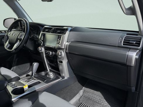 Used 2023 Toyota 4Runner SR5 Premium w/ Moonroof Package image 40