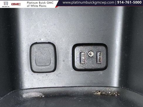 Used 2018 GMC Acadia Denali w/ Technology Package image 29