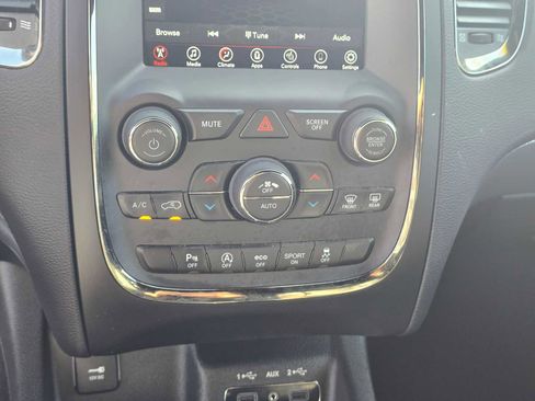 Used 2020 Dodge Durango GT image 28