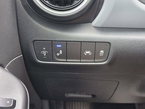 Used 2018 Hyundai Kona SEL w/ SEL Tech Package 02 image 19