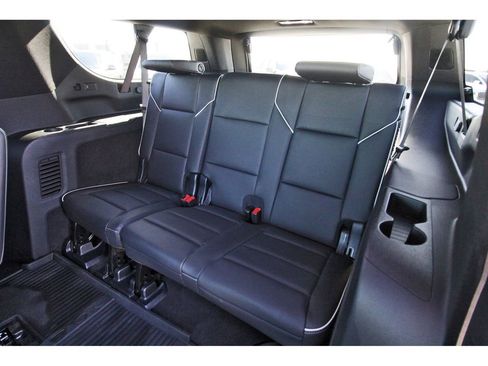 Used 2025 Cadillac Escalade ESV Sport w/ Touring Package image 13