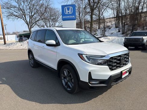Used 2023 Honda Passport EX-L image 17
