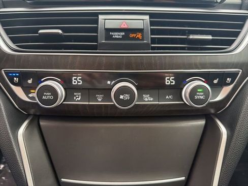 Used 2022 Honda Accord Touring image 26