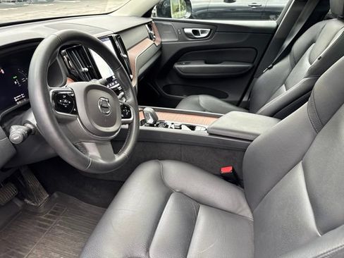 Used 2024 Volvo XC60 T8 Plus w/ Protection Package Premier AWD/4WD image 19