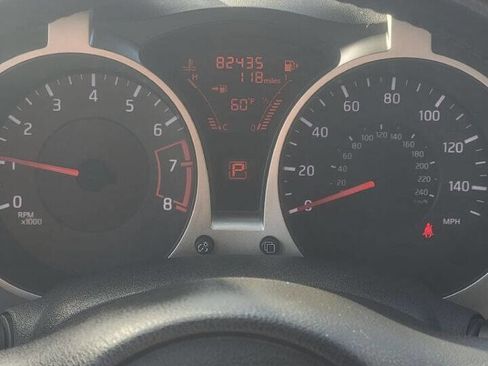 Used 2013 Nissan Juke SL image 9