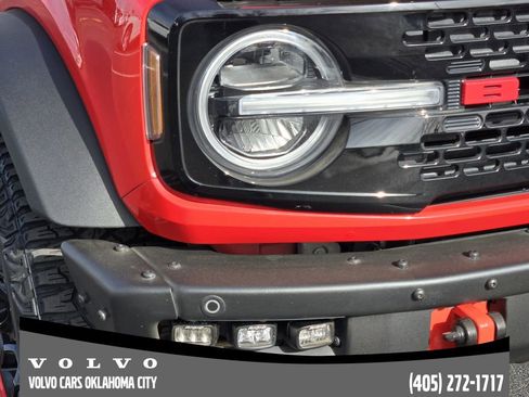 Used 2022 Ford Bronco Badlands w/ Sasquatch Package image 9