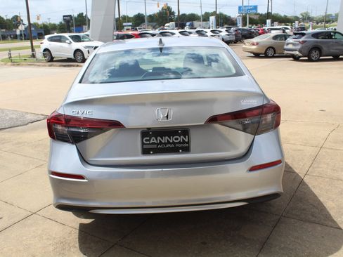 Used 2025 Honda Civic LX image 6