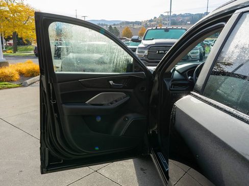 Used 2023 Acura MDX SH-AWD w/ Advance Package image 19