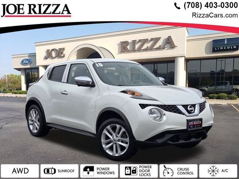 Used 2015 Nissan Juke SV w/ Technology Package image 1