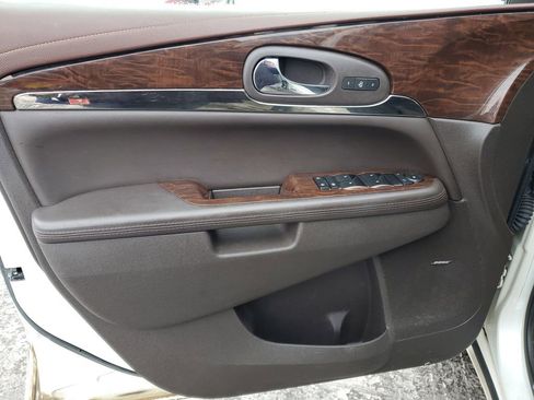 Used 2014 Buick Enclave Leather image 21
