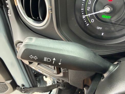Used 2024 Jeep Wrangler Unlimited Sahara w/ Safety Group AWD/4WD image 30