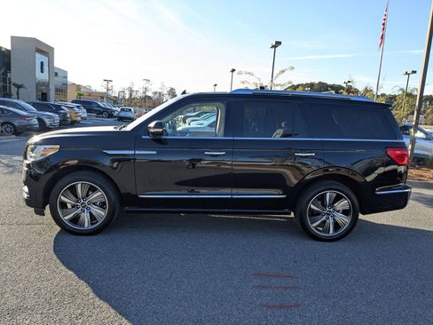 Used 2019 Lincoln Navigator Reserve w/ Cargo Package image 7