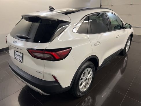 Certified 2023 Ford Escape Active w/ Tech Pack #2 image 6
