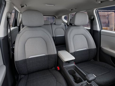 New 2027 Kia Seltos LX FWD image 15