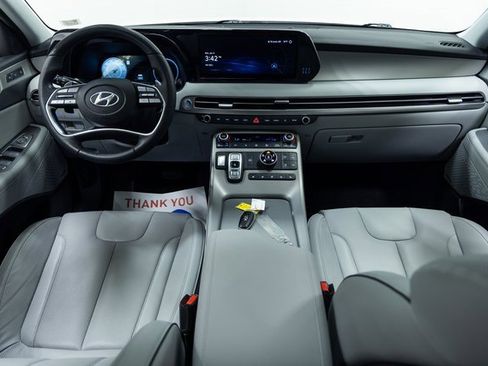 Used 2024 Hyundai Palisade SEL image 21