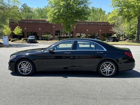 Used 2019 Mercedes-Benz S 560 Sedan image 5