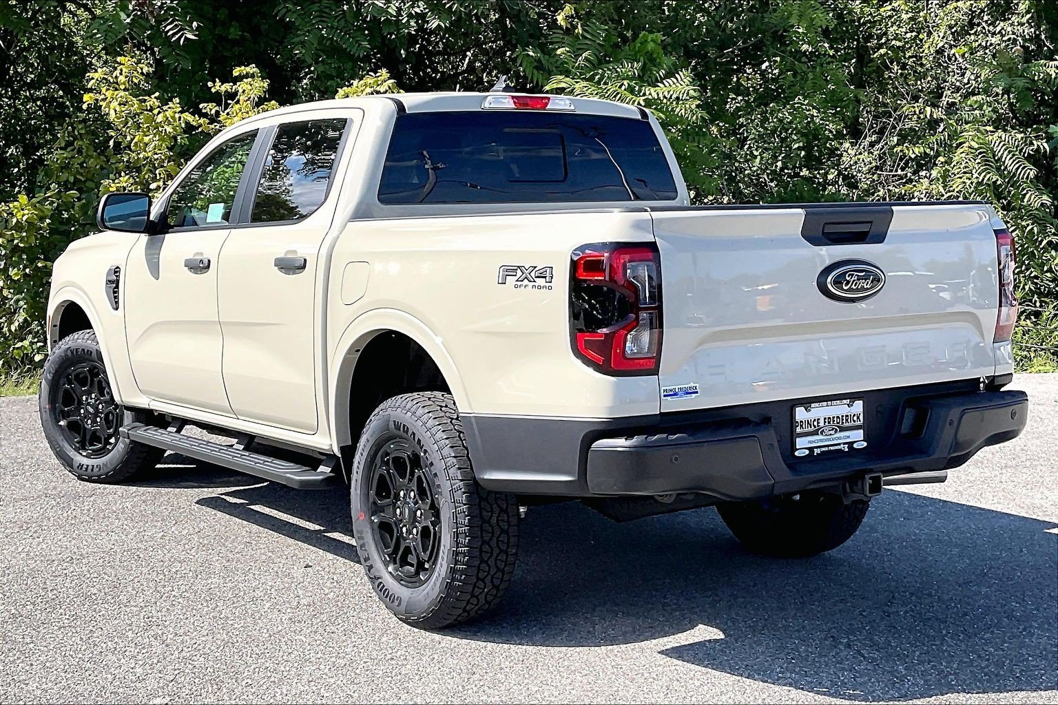 New 2026 Ford Ranger XLT w/ Equipment Group 301A High AWD/4WD image 3