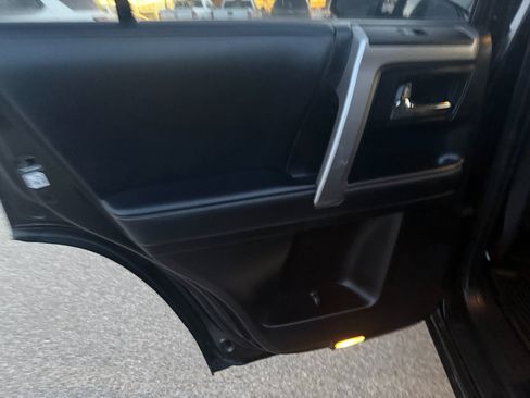 Used 2022 Toyota 4Runner SR5 image 15